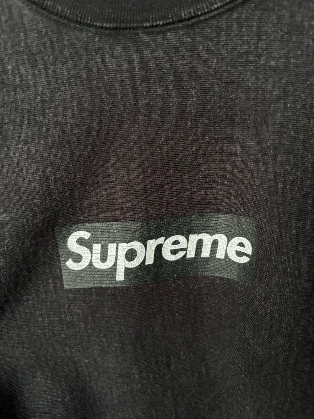 Supreme Washed Box Logo Crewneck (FW25) - Picture 9 of 10